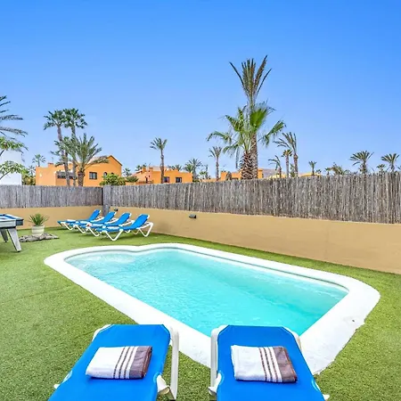 Papagayo Deluxe By * كوراليهو